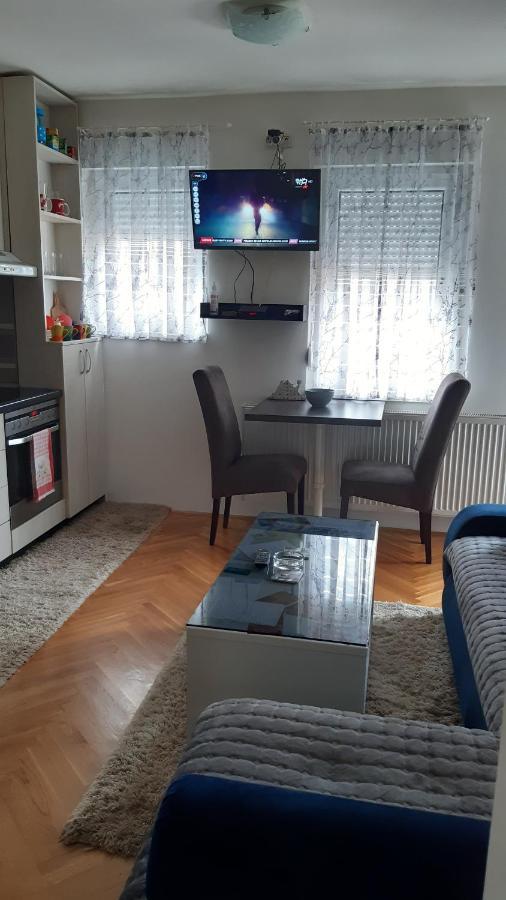 Apartman Luna Apartment Valjevo Ngoại thất bức ảnh