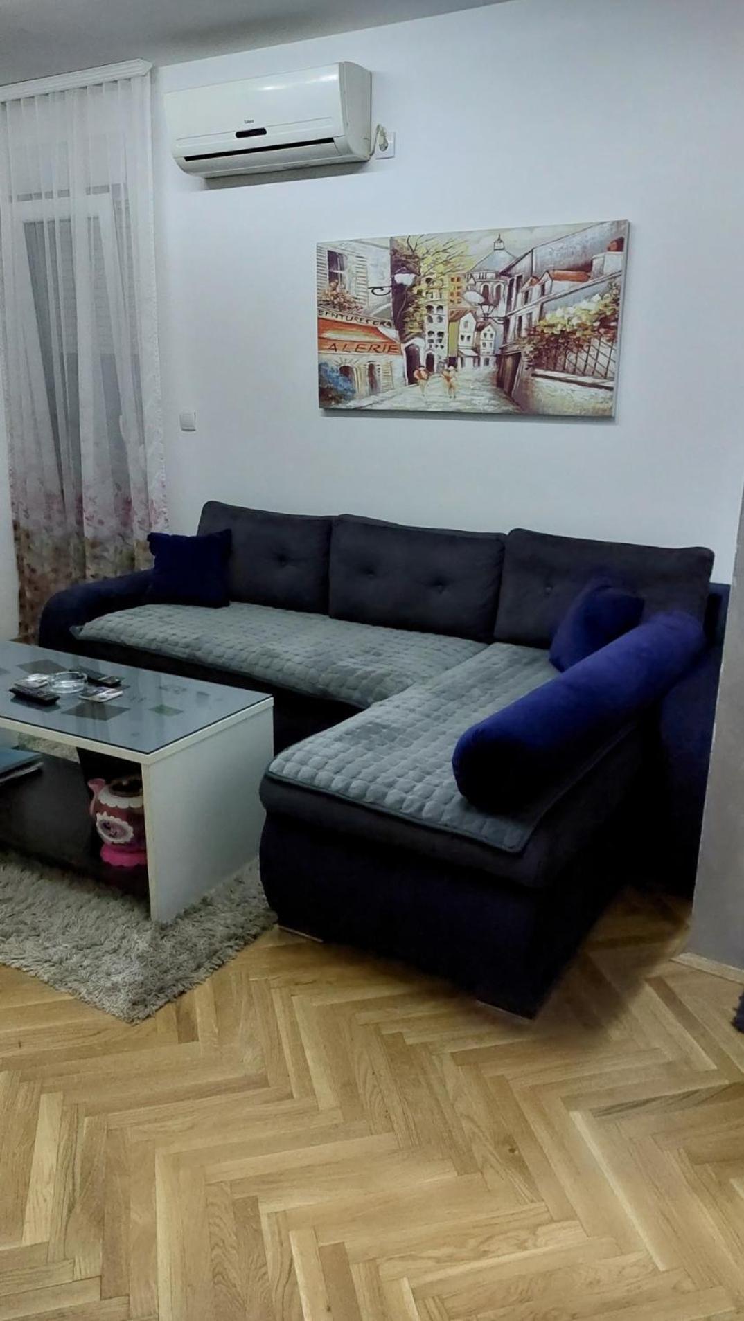 Apartman Luna Apartment Valjevo Ngoại thất bức ảnh