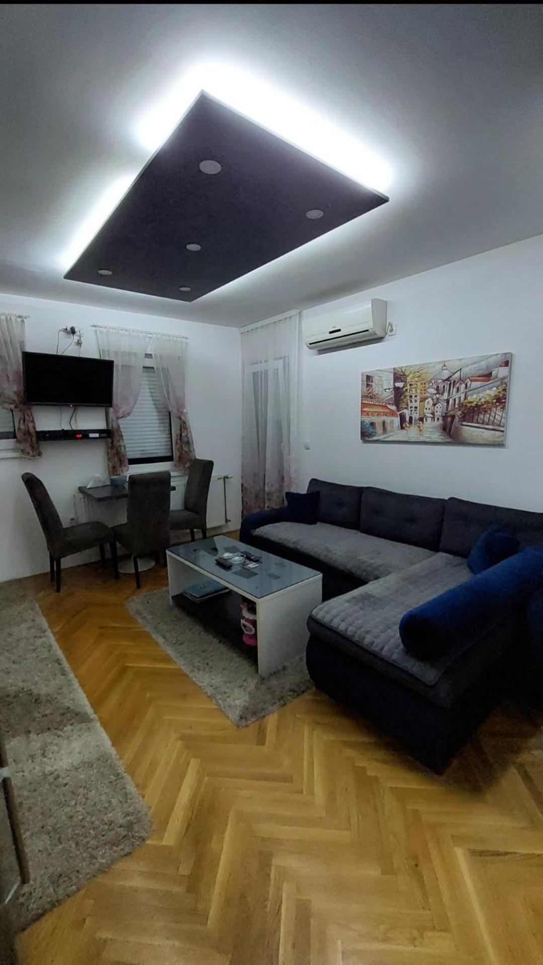 Apartman Luna Apartment Valjevo Ngoại thất bức ảnh