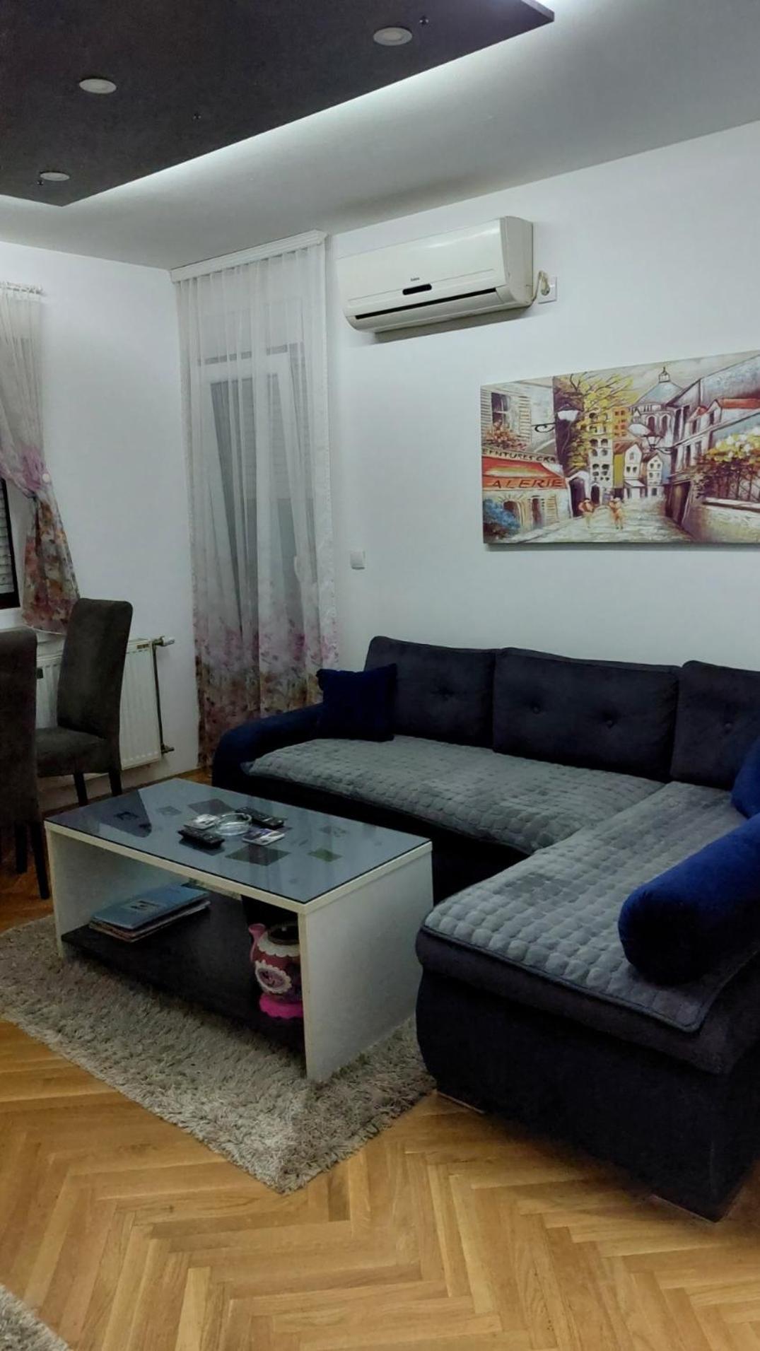 Apartman Luna Apartment Valjevo Ngoại thất bức ảnh